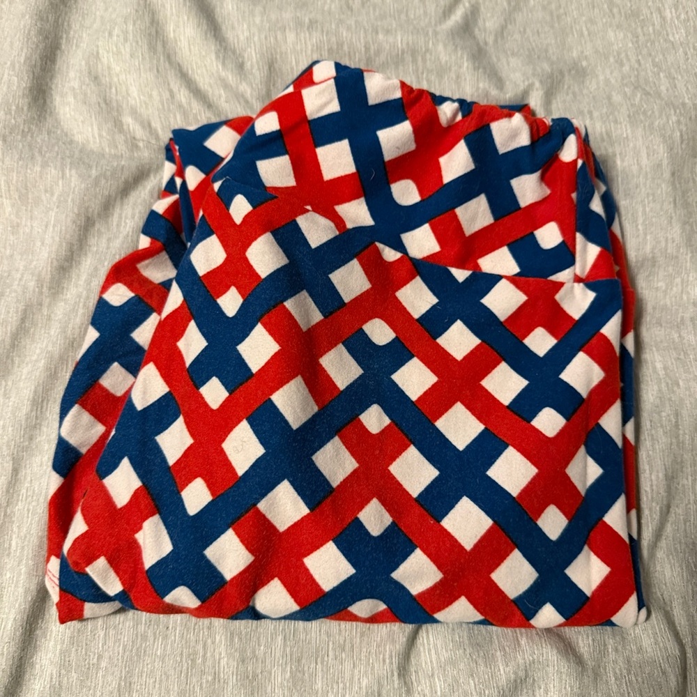 LuLaRoe Red and Blue Geometric Leggings